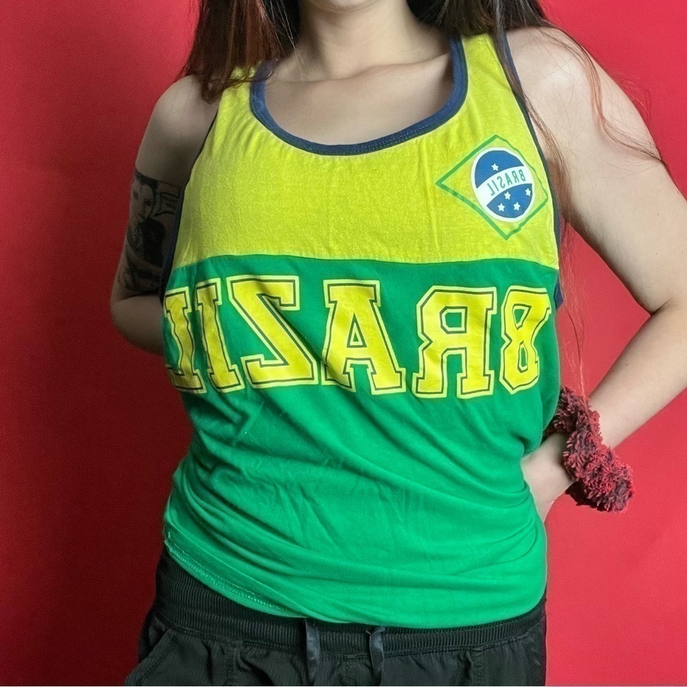 Green and yellow Brazil tank 💚💛